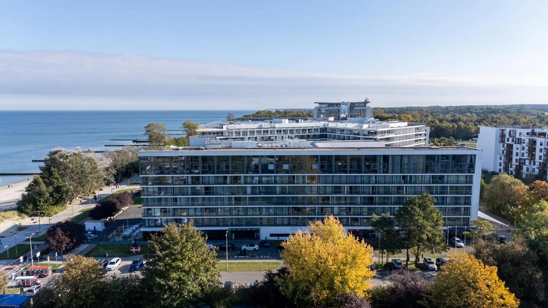 Sea Breeze Private Apartment In Marine Hotel Kolobrzeg