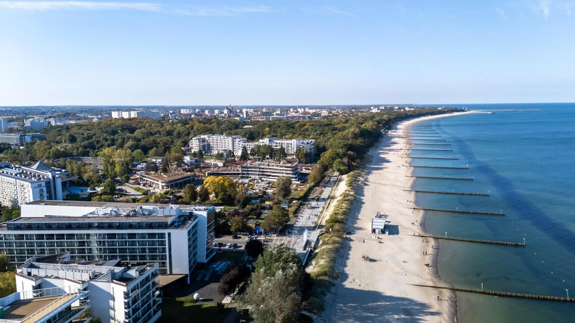 Sea Breeze Private Apartment In Marine Hotel Kolobrzeg