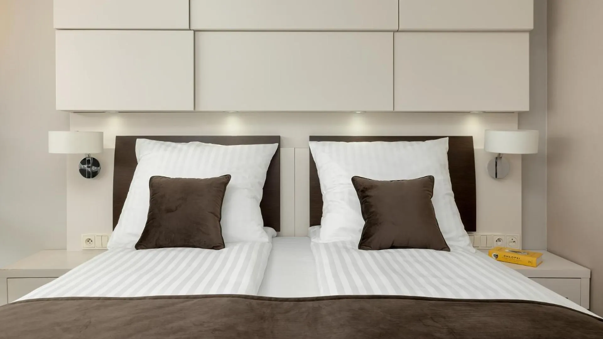 Sea Breeze Private Apartment In Marine Hotel Kolobrzeg